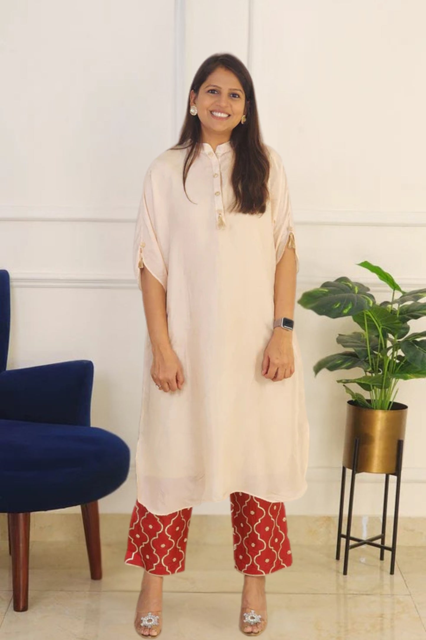 Rangrezi Laal Jaal Pants With Off White Kaftan