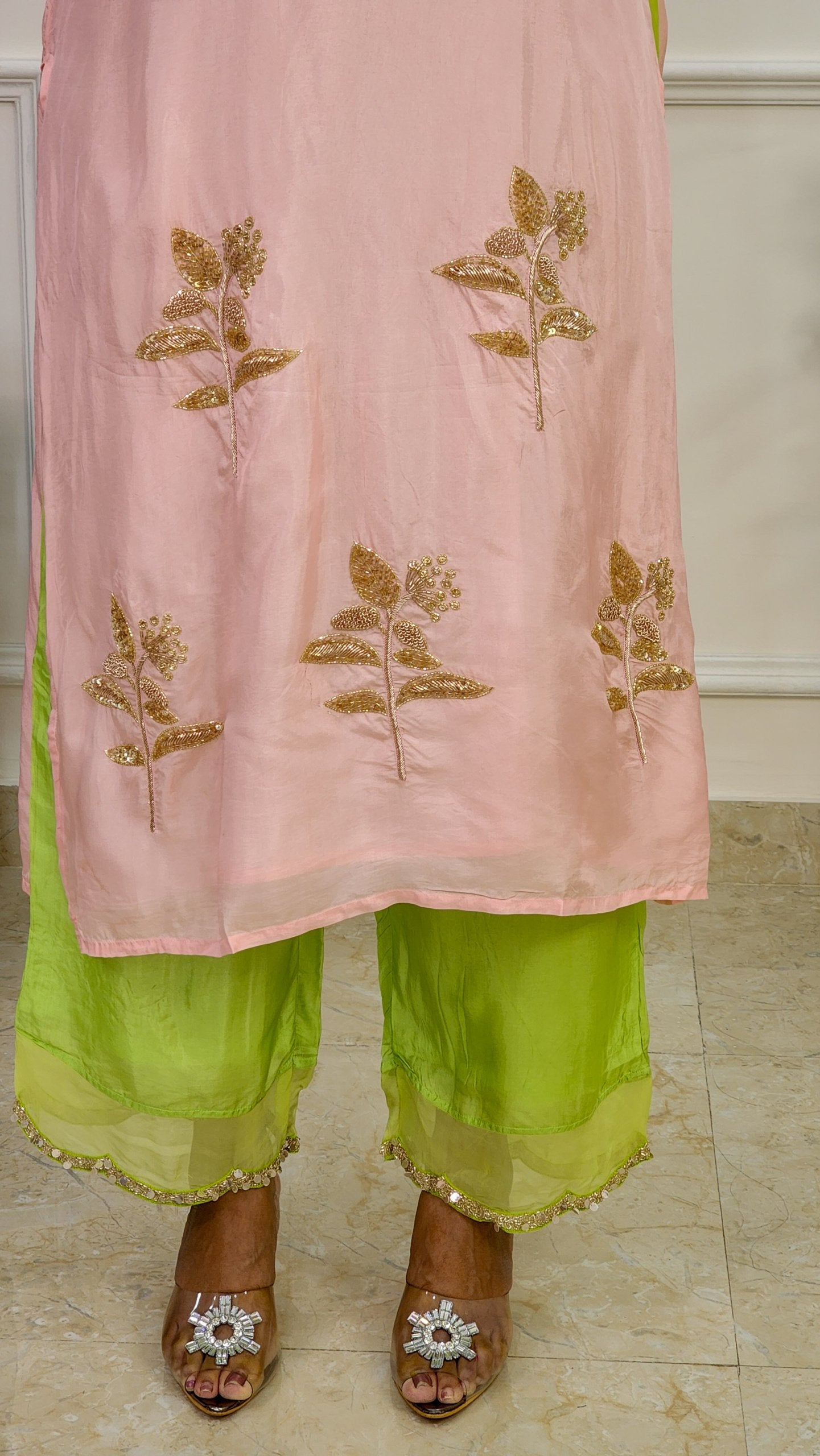 Peach Suit Set With Organza Duppata