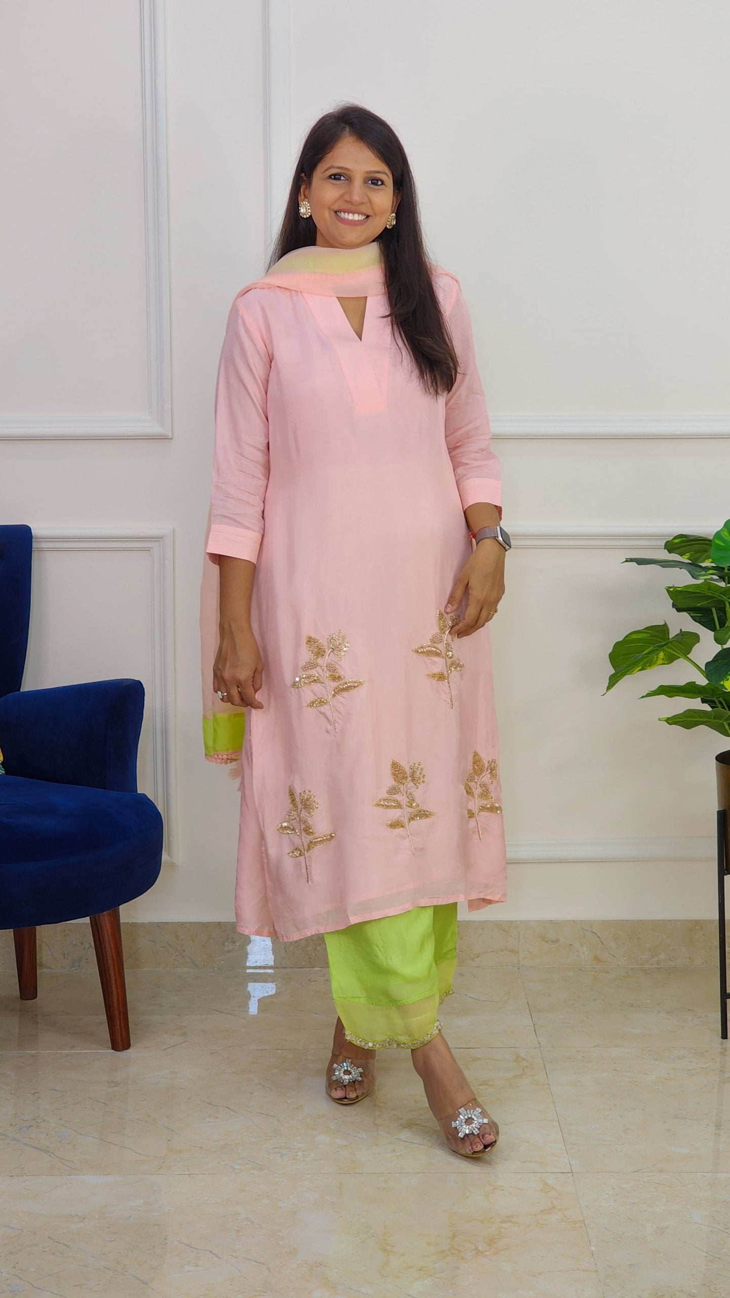 Peach Suit Set With Organza Duppata