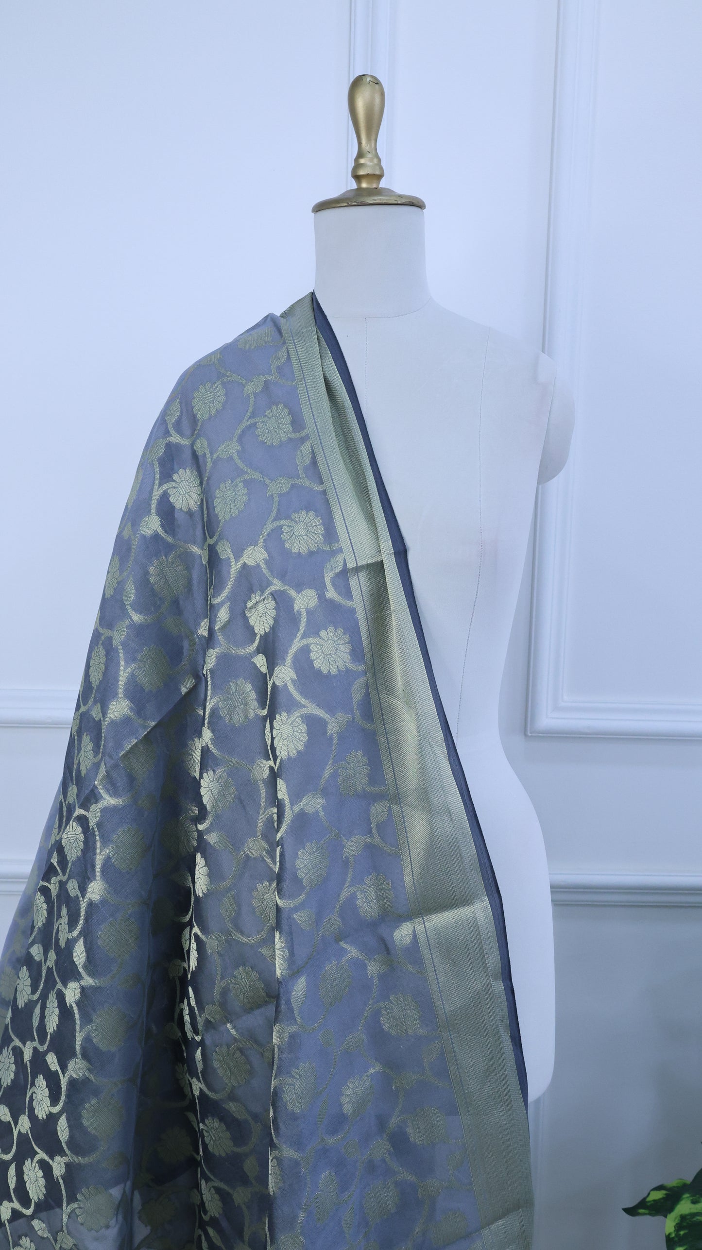 Grey Banarasi Dupatta