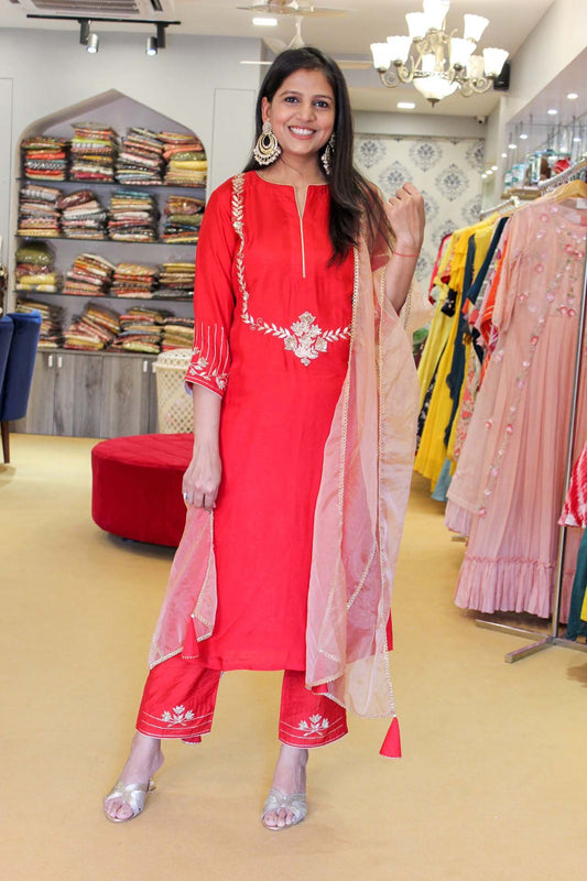 Red Gota Suit Set