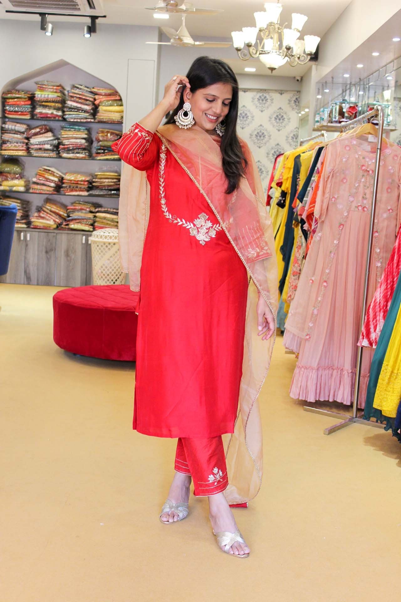 Red Gota Suit Set