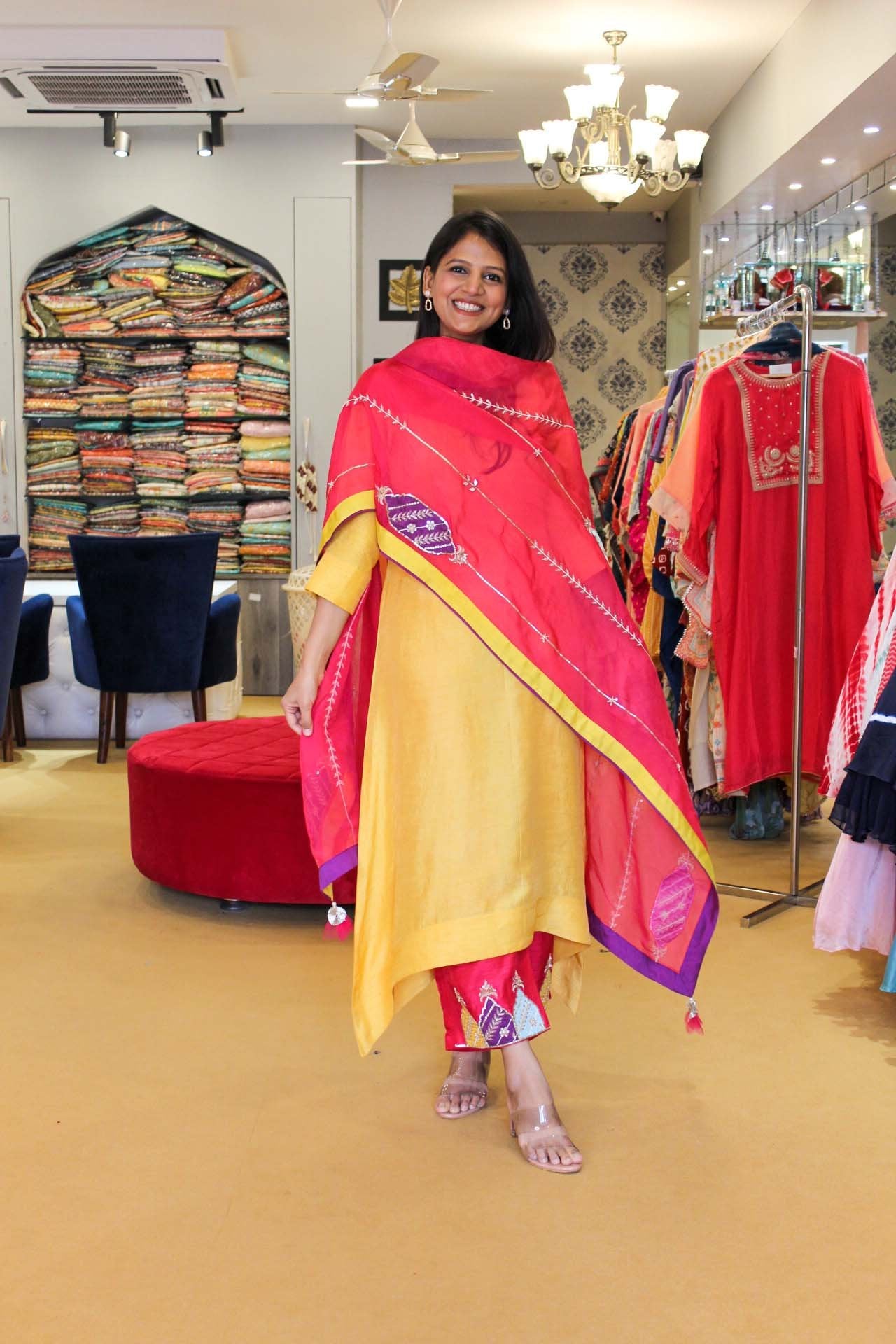 Appliqued Duppata and Pant kurta Set