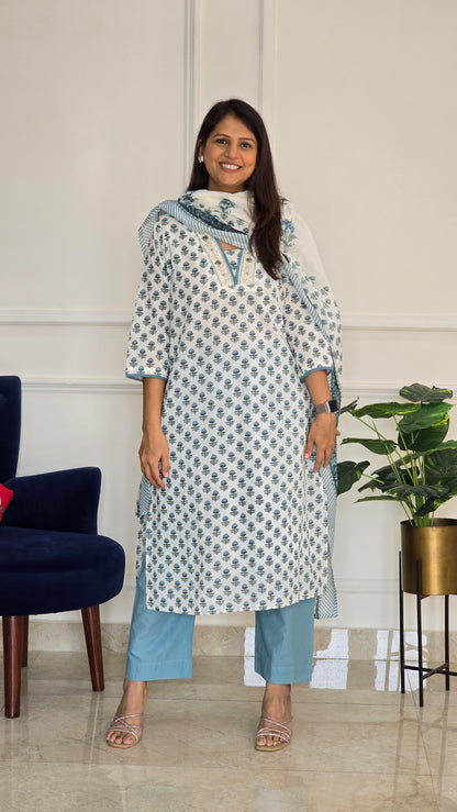 Blue Phool Kurta Set