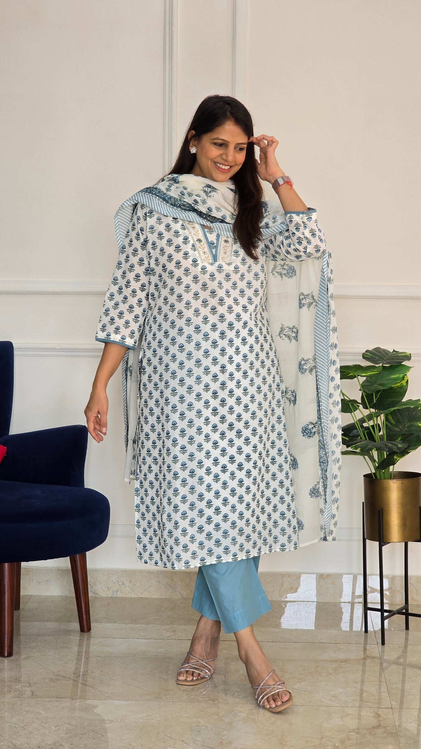 Blue Phool Kurta Set