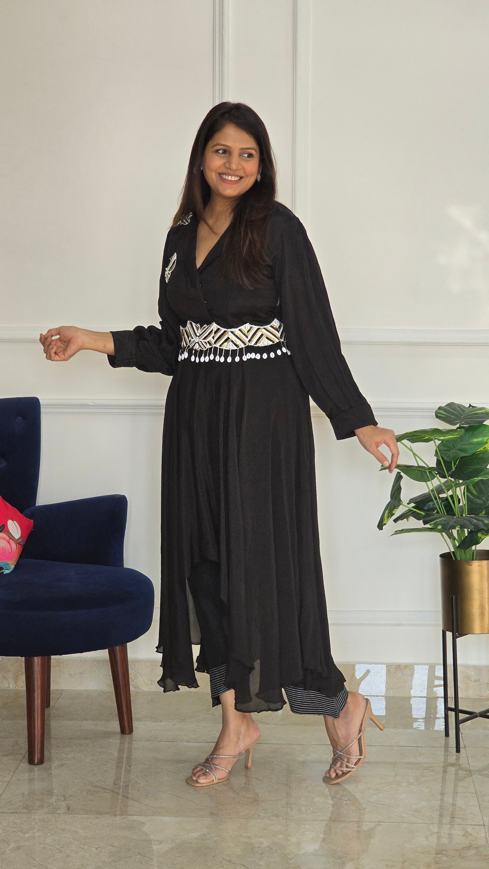 Black Asymmetric Top and Pants - View 4 - PinkTree by Shrutika