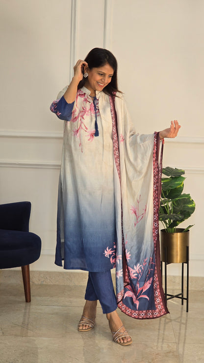 Blue And White Kurta Set