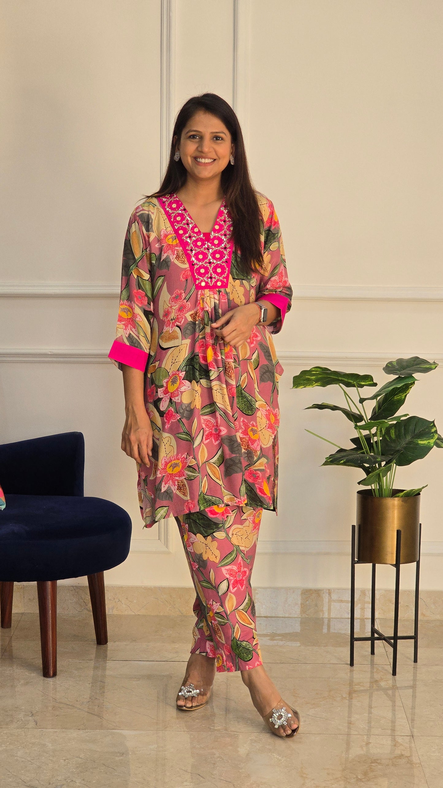 Jhilmil Pink Floral Kurta Set
