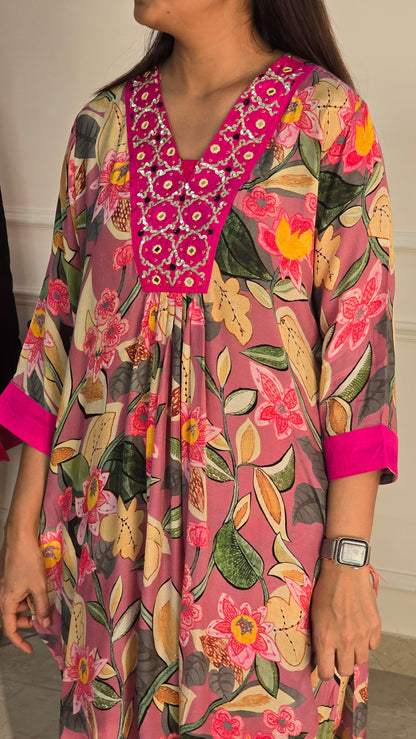 Jhilmil Pink Floral Kurta Set
