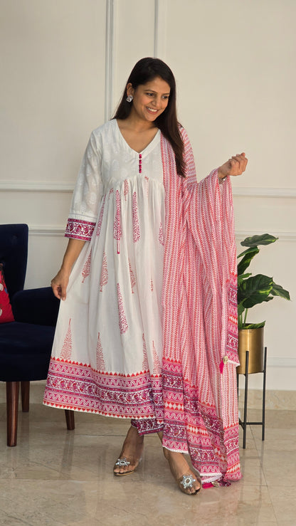 Pink And White Kurta Set
