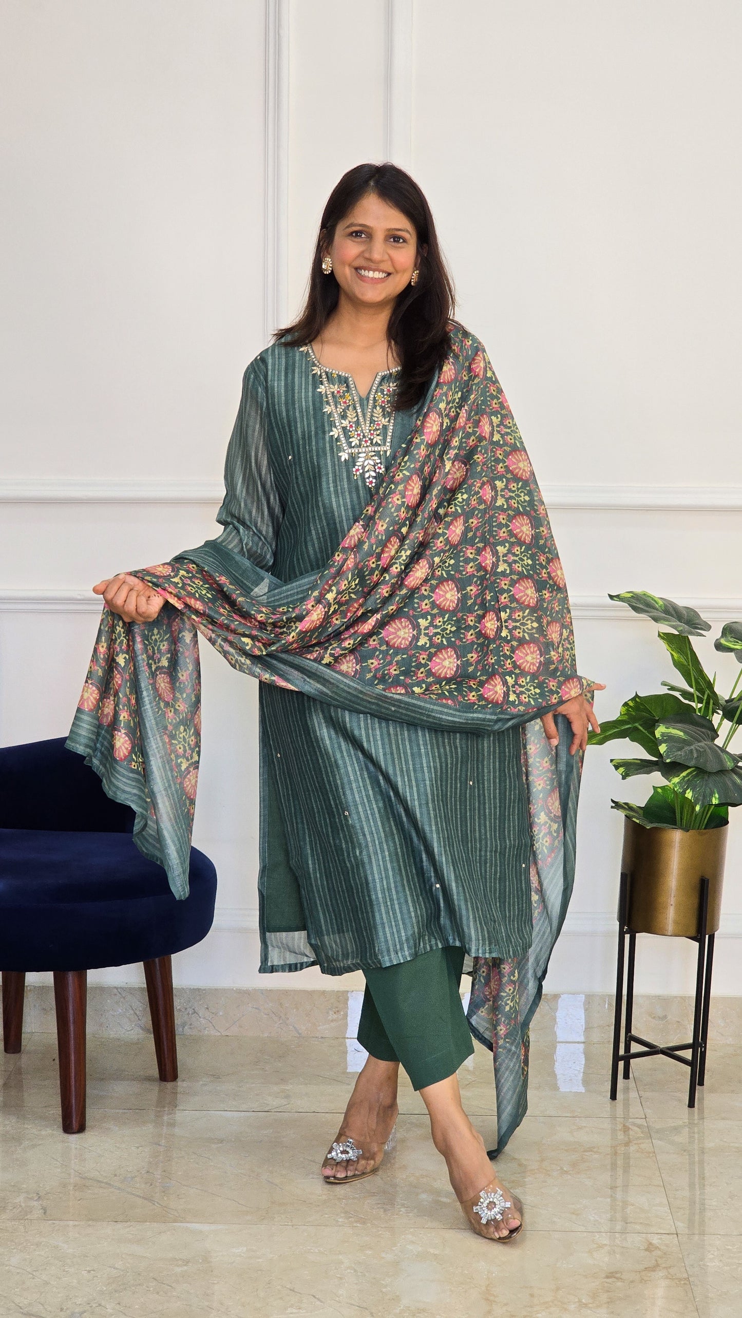 Sitara Suit Set - View 5 - PinkTree by Shrutika