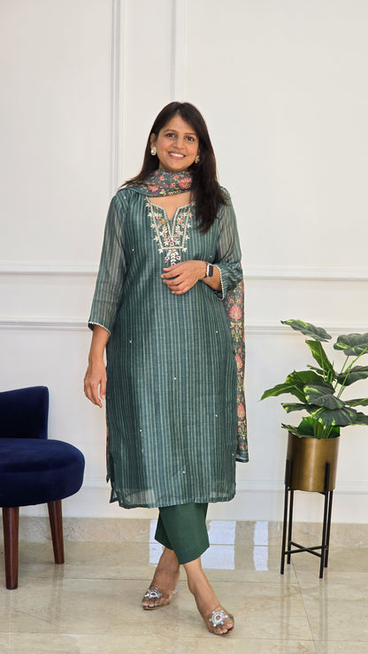 Sitara Suit Set - View 3 - PinkTree by Shrutika
