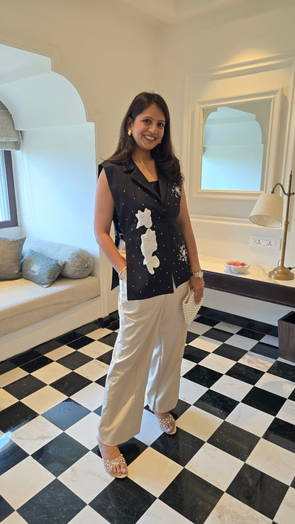 Fluid Blazer, Bustier and Pants Set