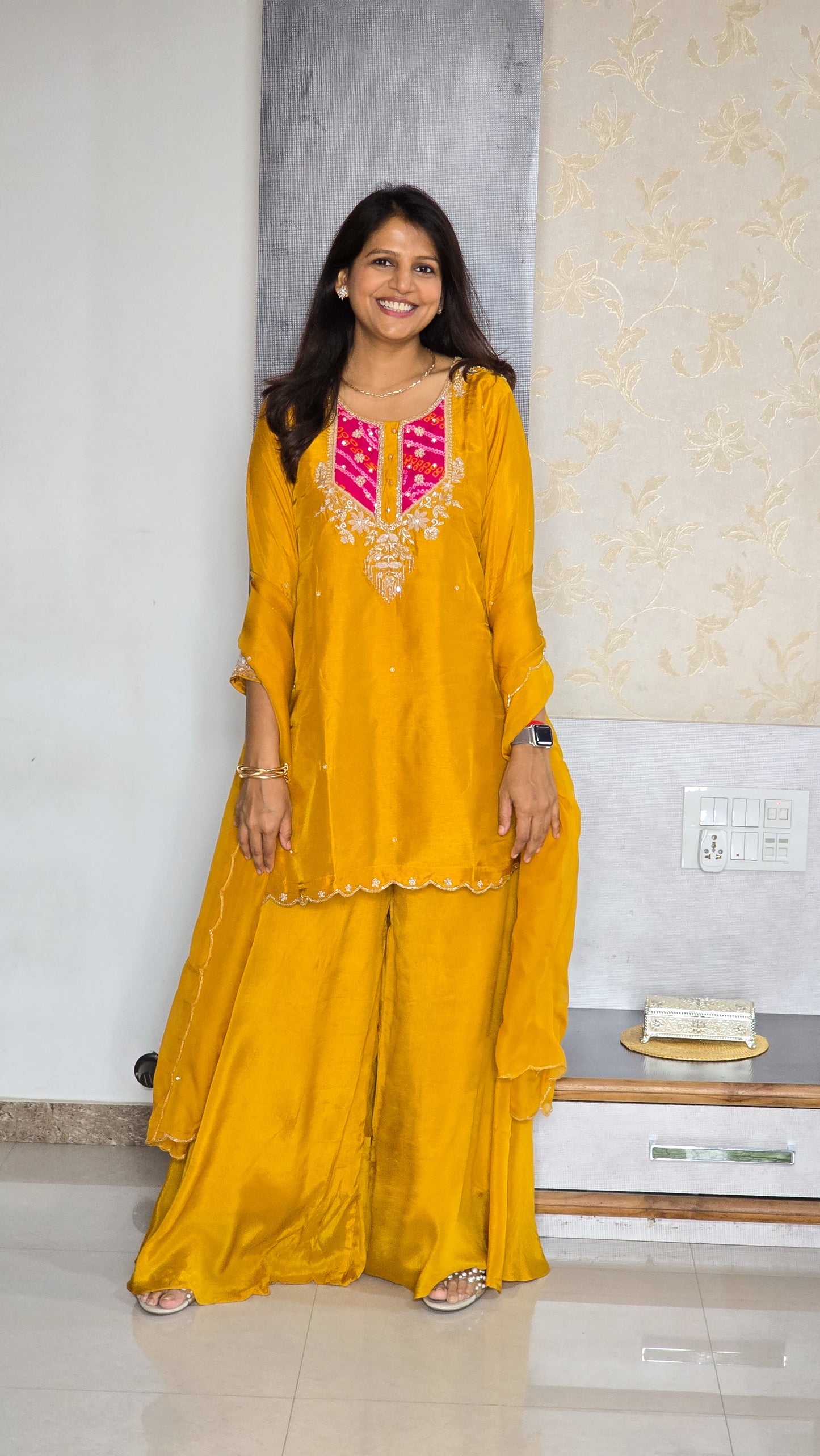 Yellow Bandhej Detailing Set
