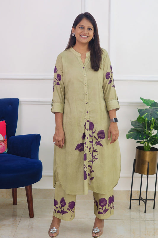 Pista Kurta Set with Flower Detail