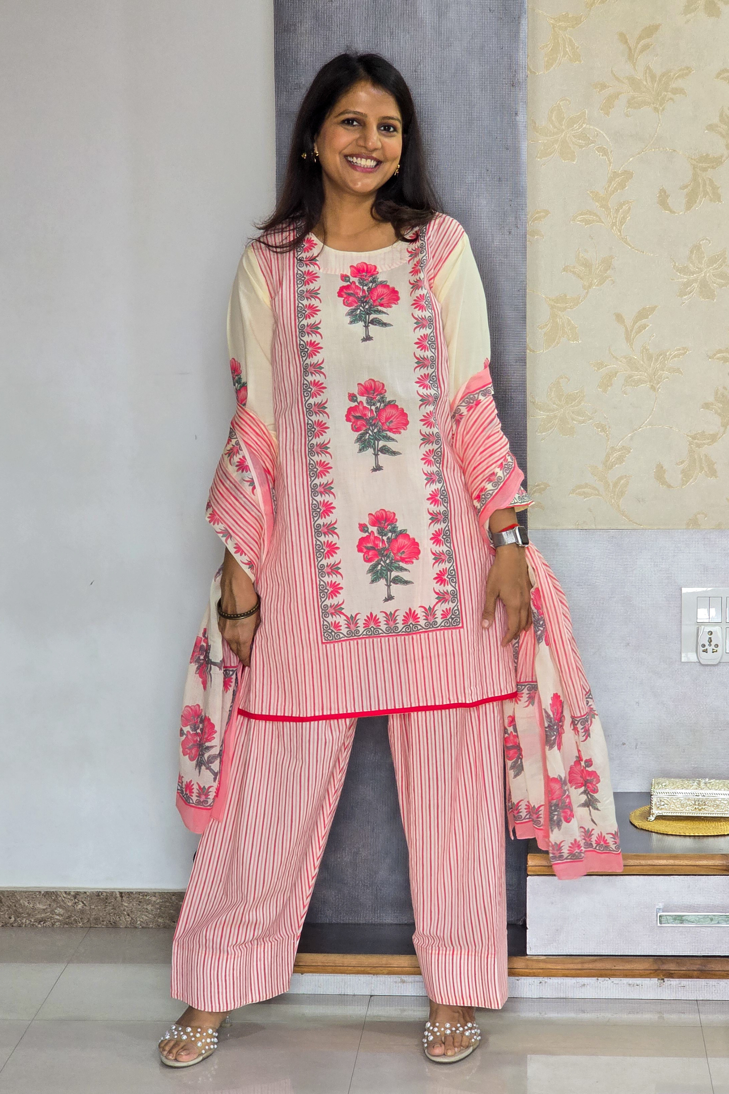 Pink Mughal Farshi Salwar Suit Set
