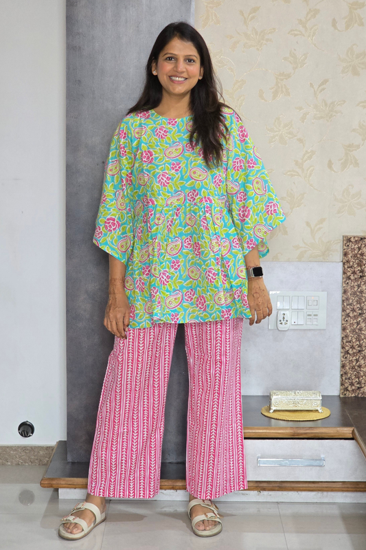 Petal Lounge Set