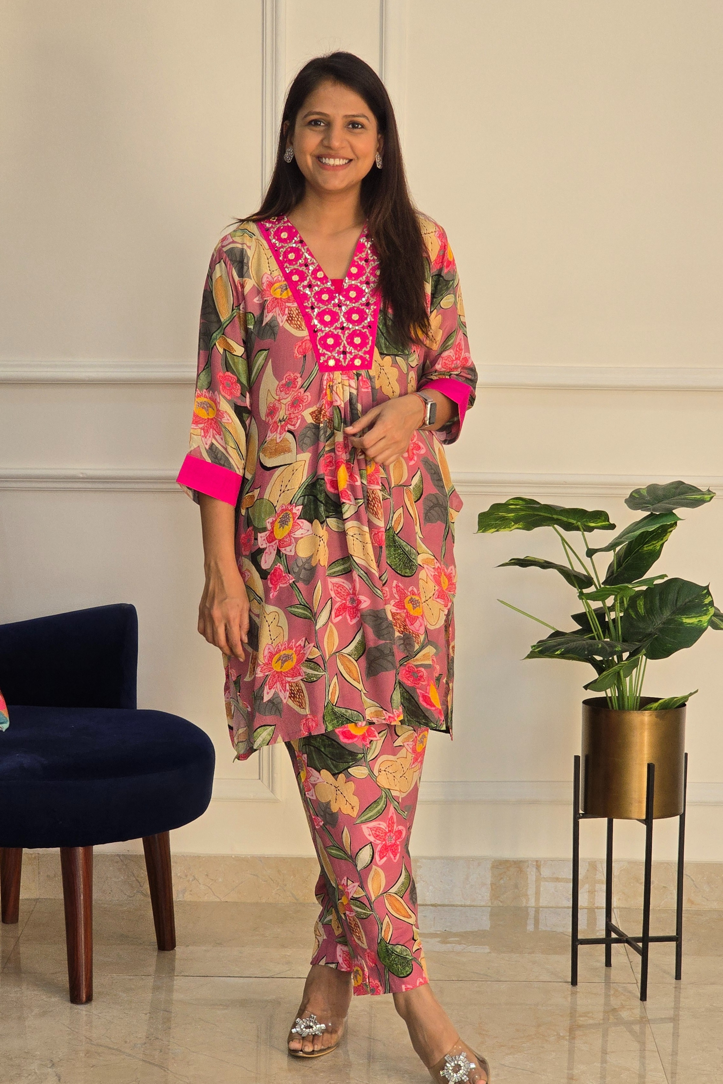 Jhilmil Pink Floral Kurta Set