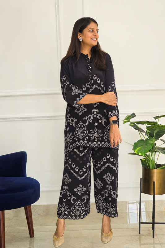 Black Vintage Bandhej Co Ord Set