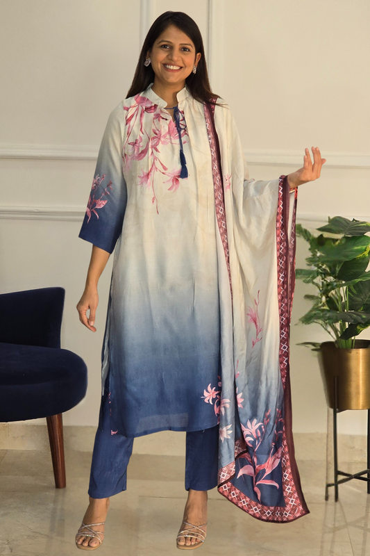 Blue And White Kurta Set