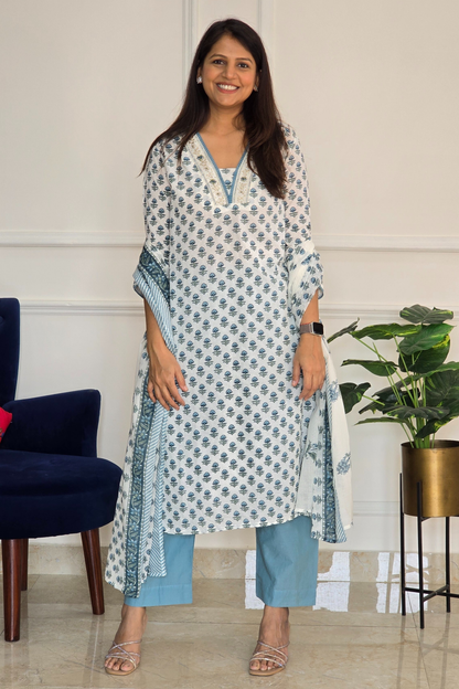 Blue Phool Kurta Set