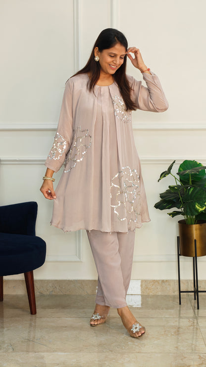 Sheen Tari Kurta and Pants Set (Dove Grey)
