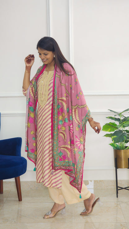 Mauve Leheriya Suit With Pichwai Dupatta