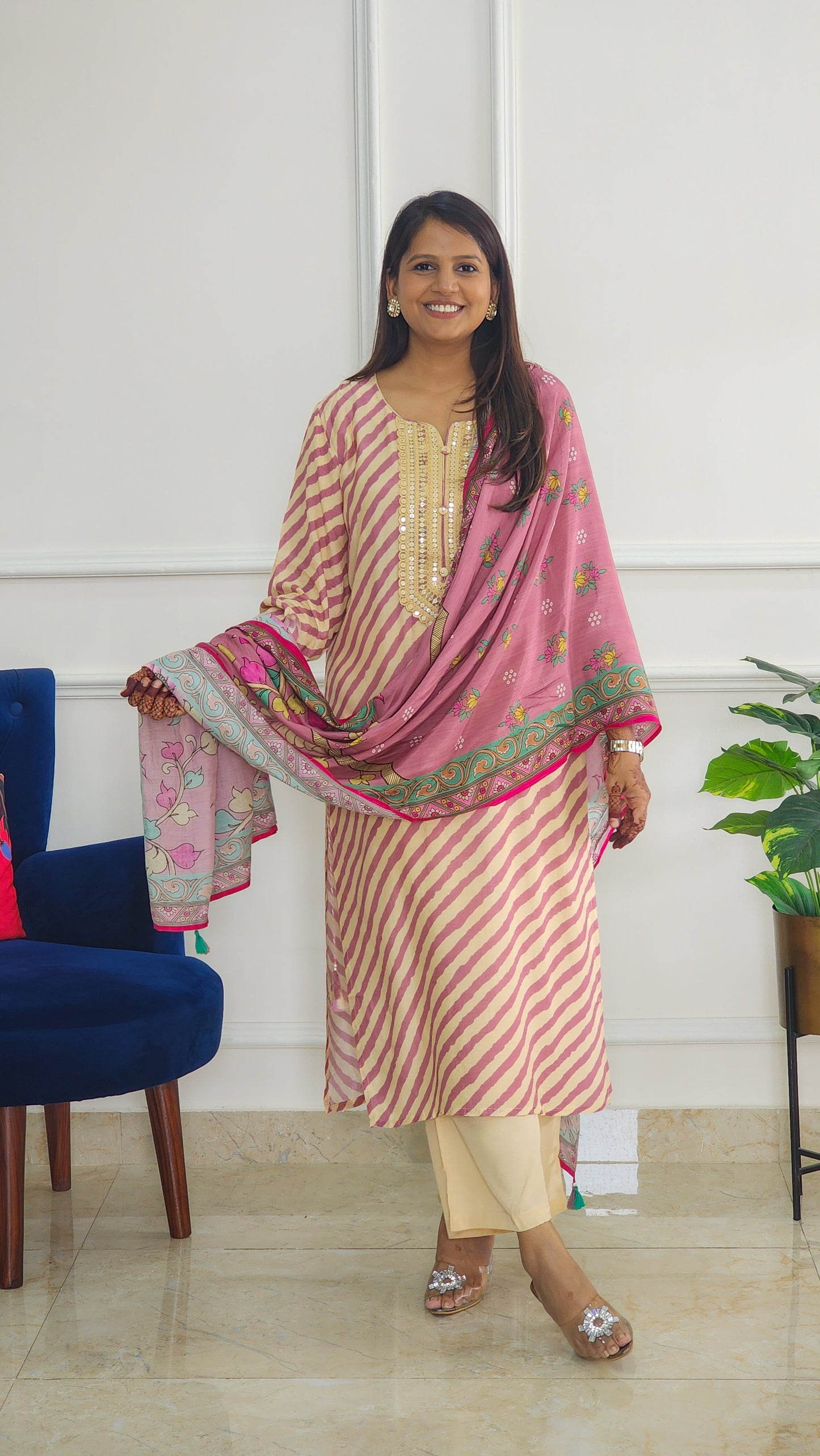 Mauve Leheriya Suit With Pichwai Dupatta