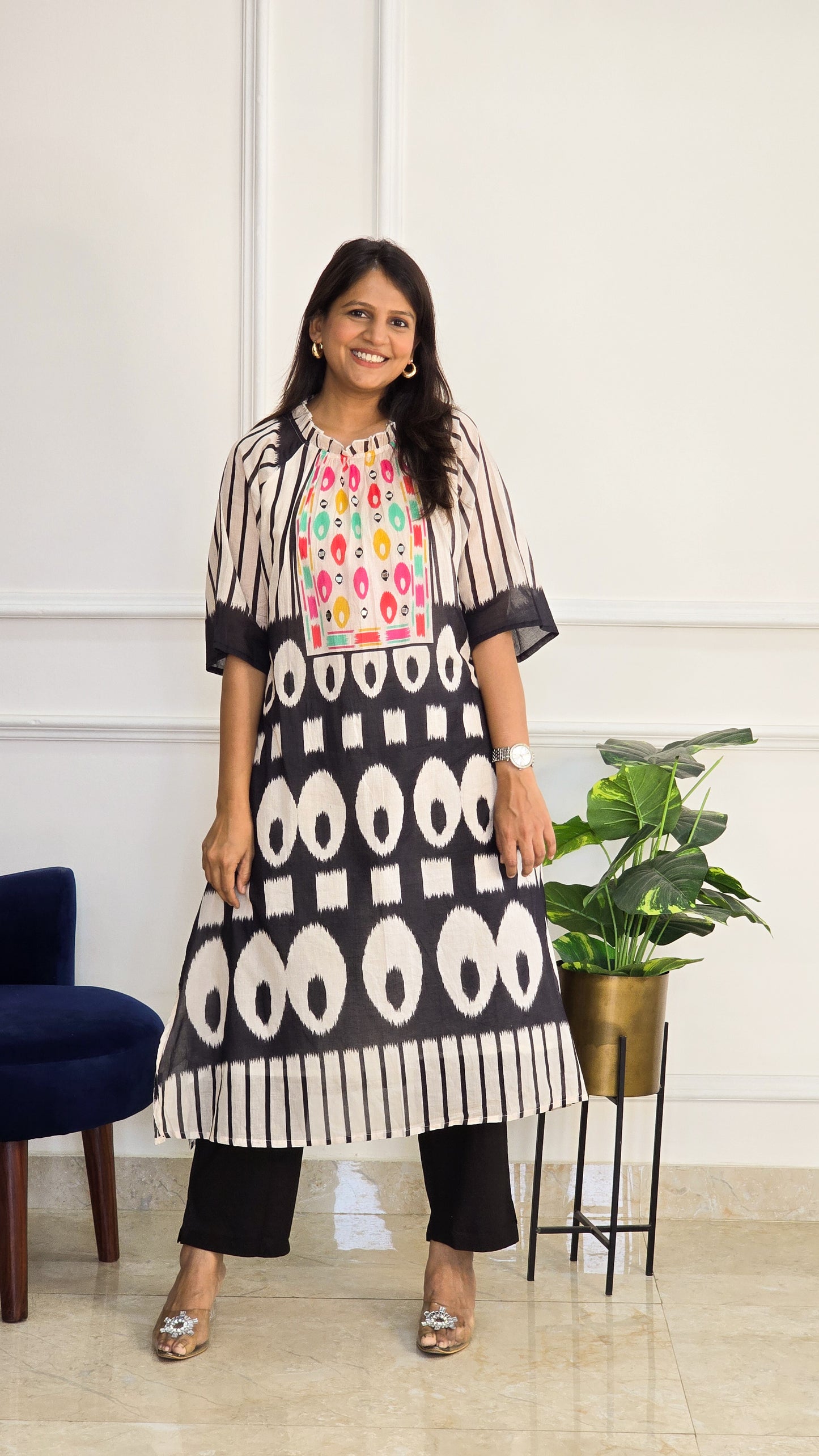 Mul Ikat Suit Set - View 3 - PinkTree by Shrutika