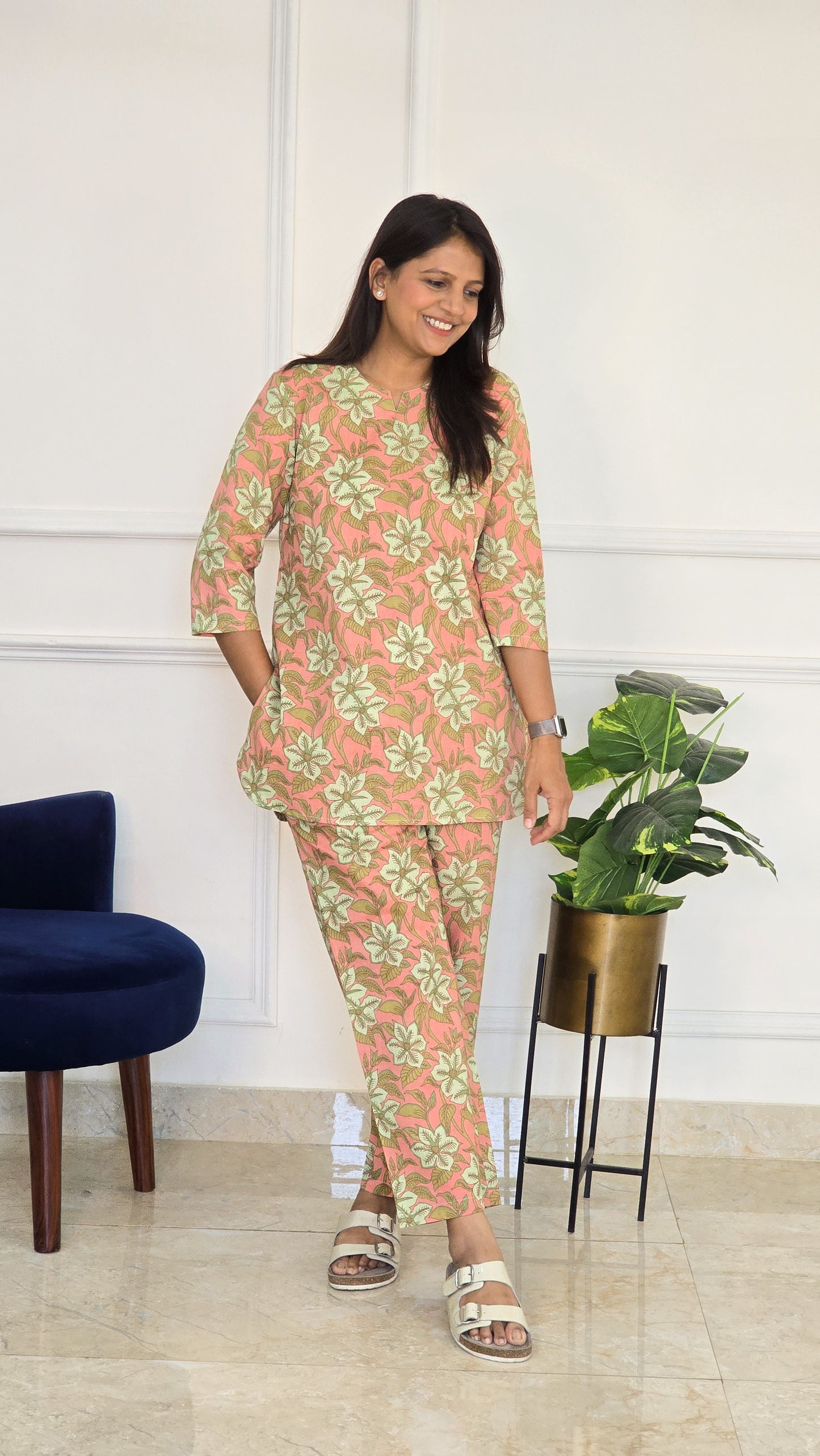 Bloom Lounge set - View 3 - PinkTree by Shrutika