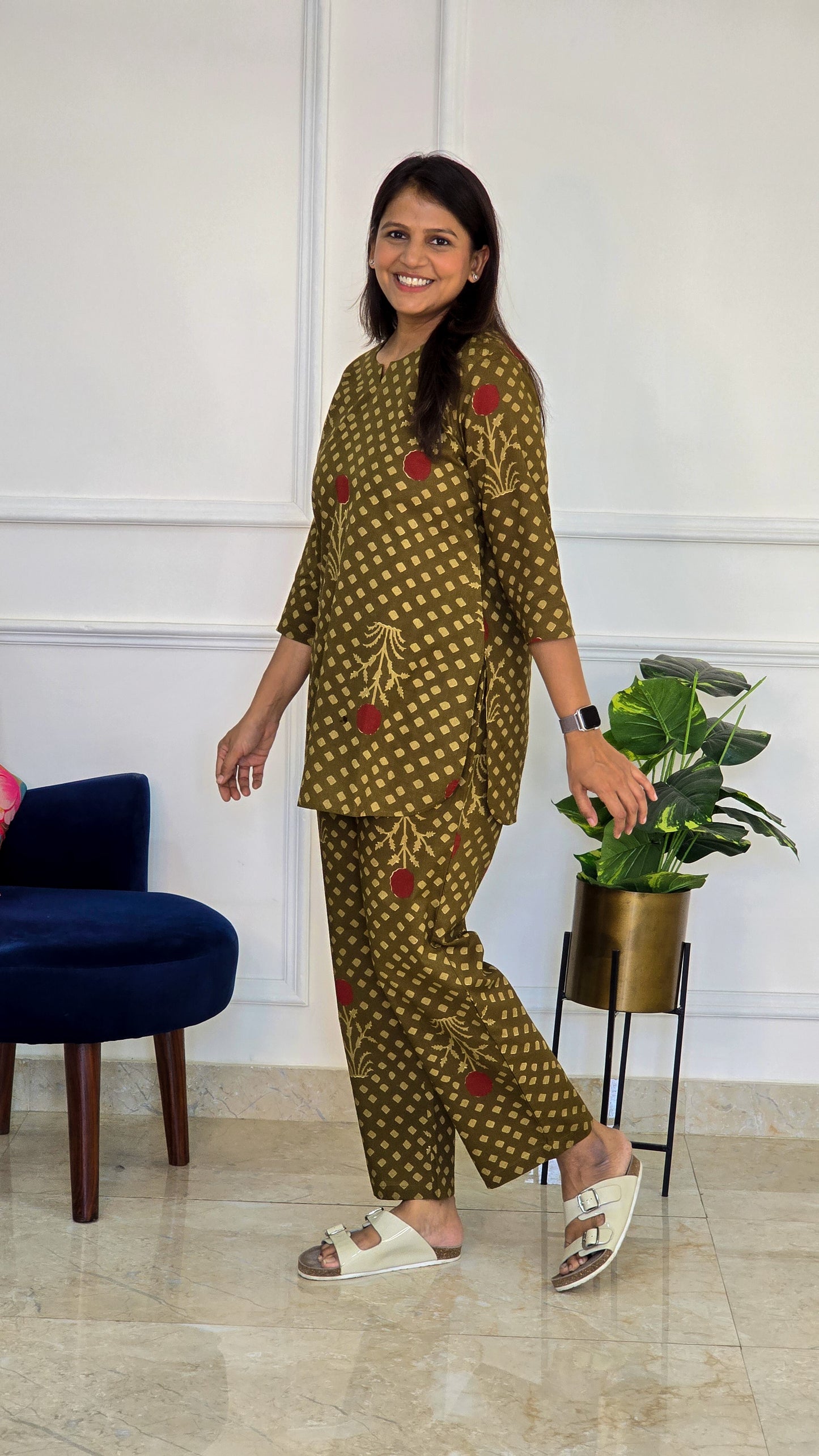 Olive Bloom Lounge Set - View 6 - PinkTree by Shrutika