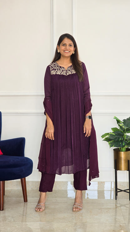 Wine Tara Flare Ensemble Set