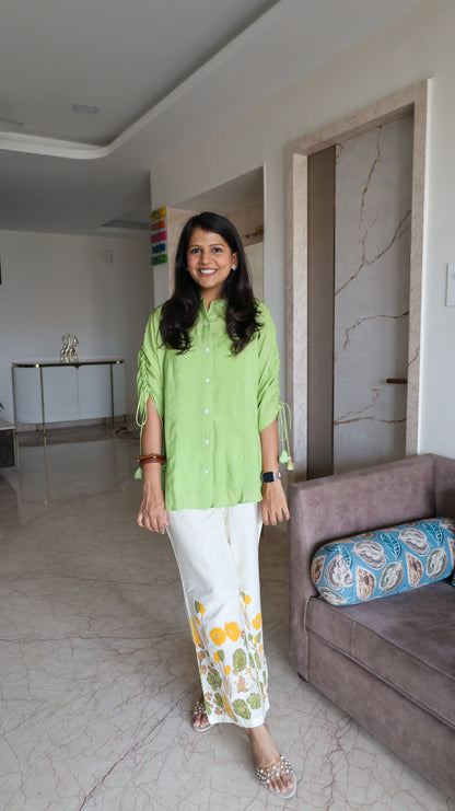 Green Solid Top With Printed Pants