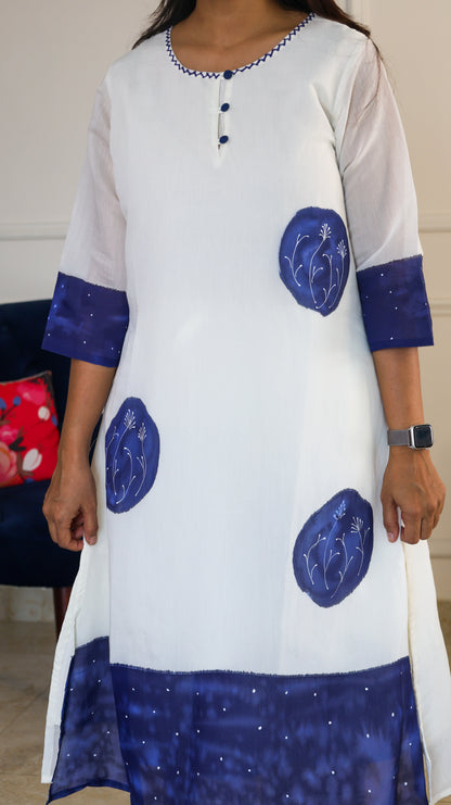 White and Blue Mul Set