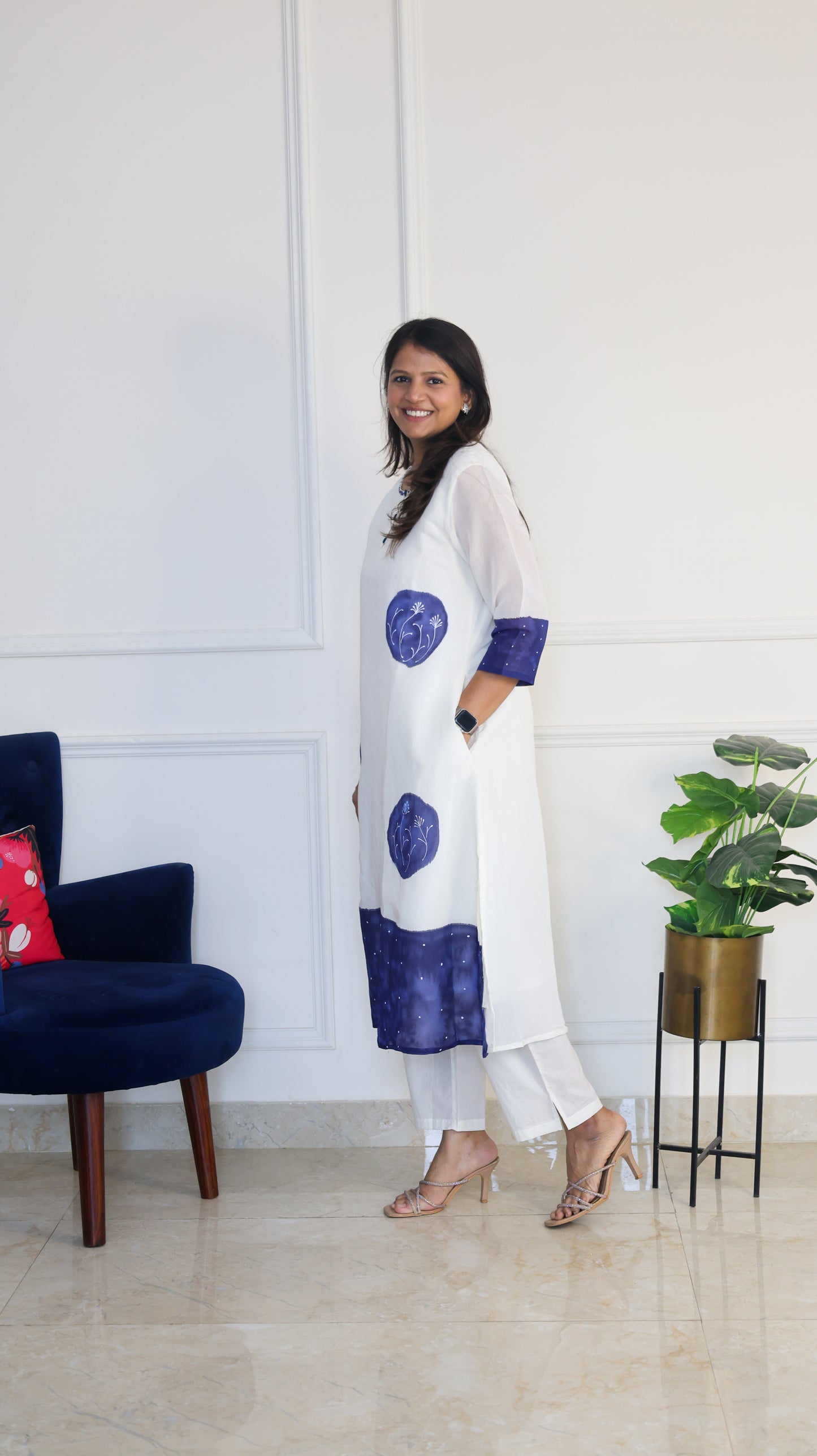 White and Blue Mul Set