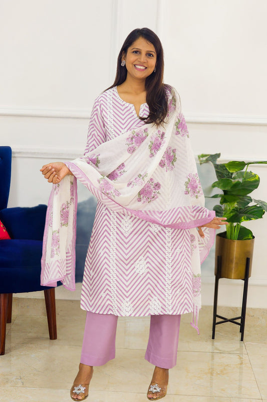 Lilac Embroidered Leheriya Kurta Set with Block Doriya Dupatta