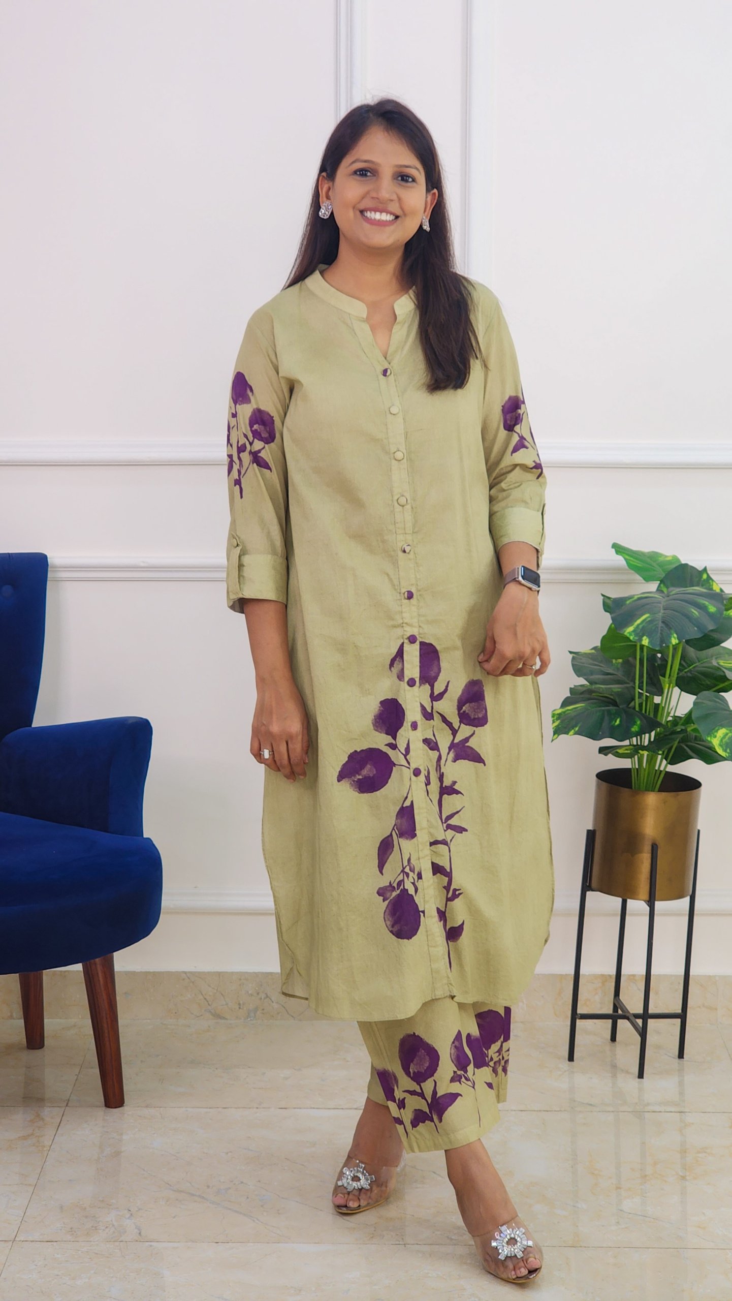 Pista Kurta Set with Flower Detail